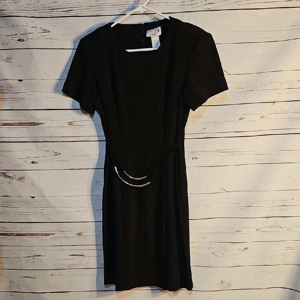 Scarlett Black Sheath Mini Dress Round -Neck Short Sleeve
